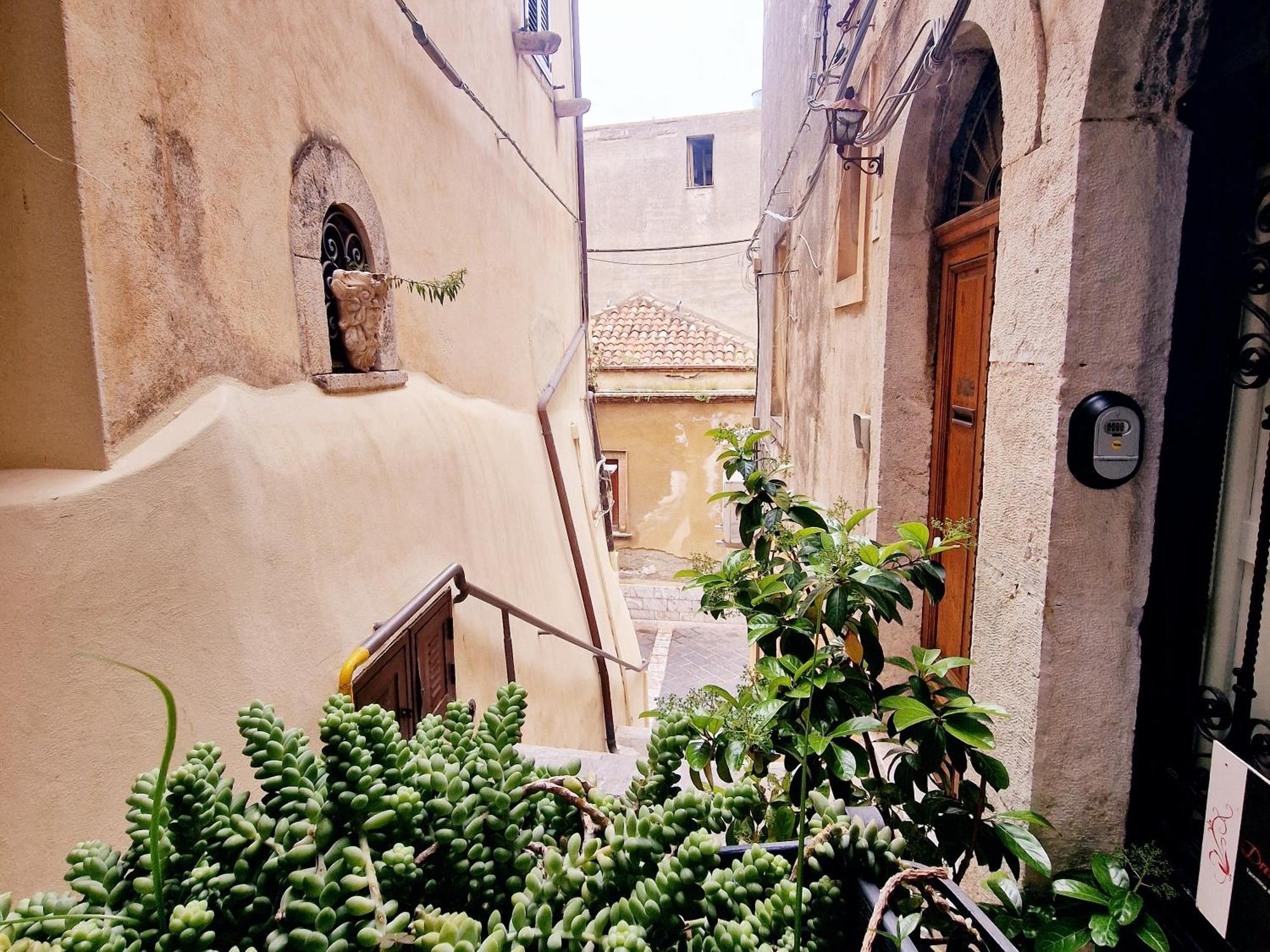 Donna Rosa - Main Avenue Villa Taormina Exterior photo